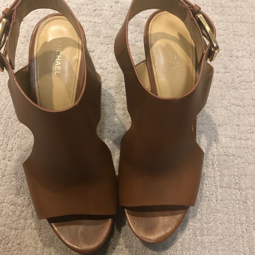 Michael kors wedges - Picture 3 of 3